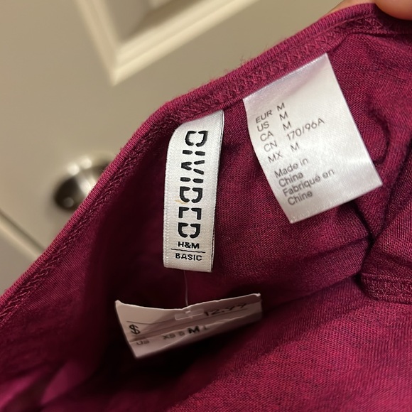 H&M Divided Romper Size Medium - Picture 6 of 8